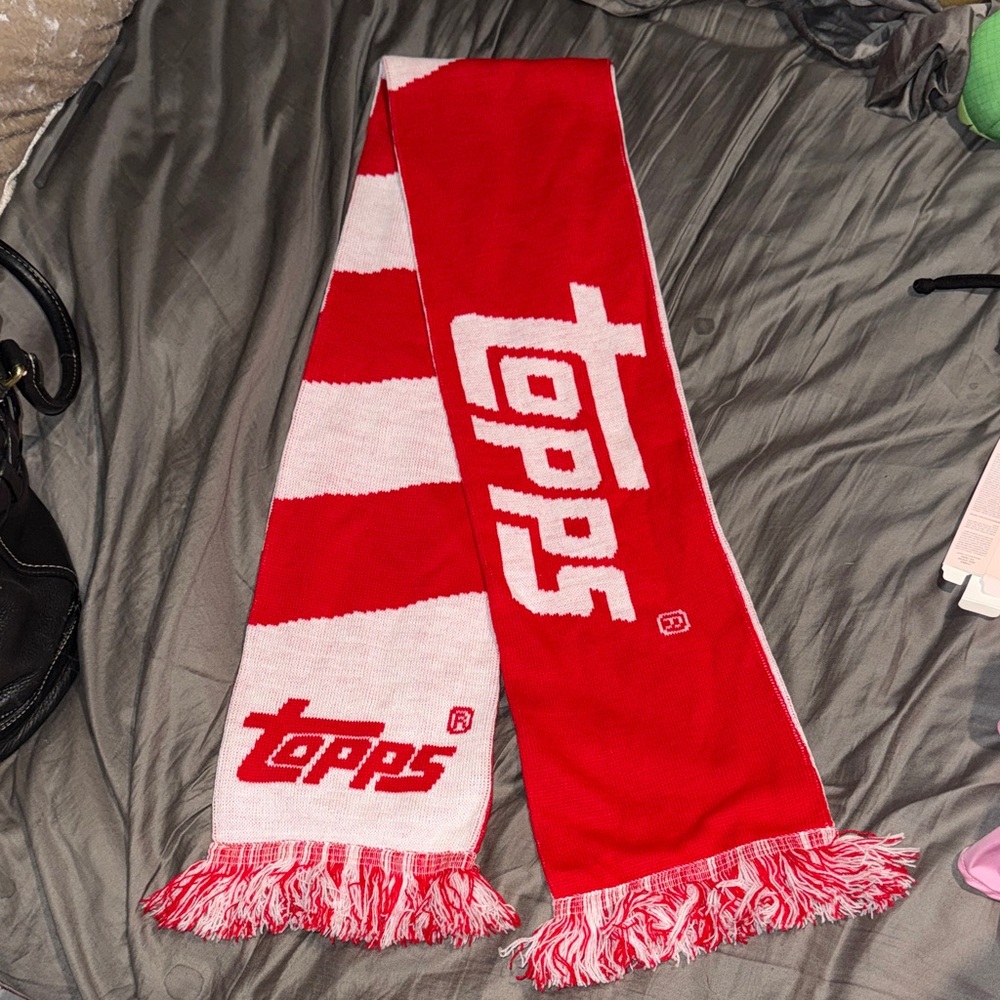 Rare Topps Trading Cards Scarf (Nwot)